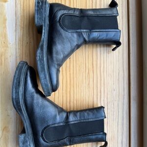 Elegant Black Ankle Booties